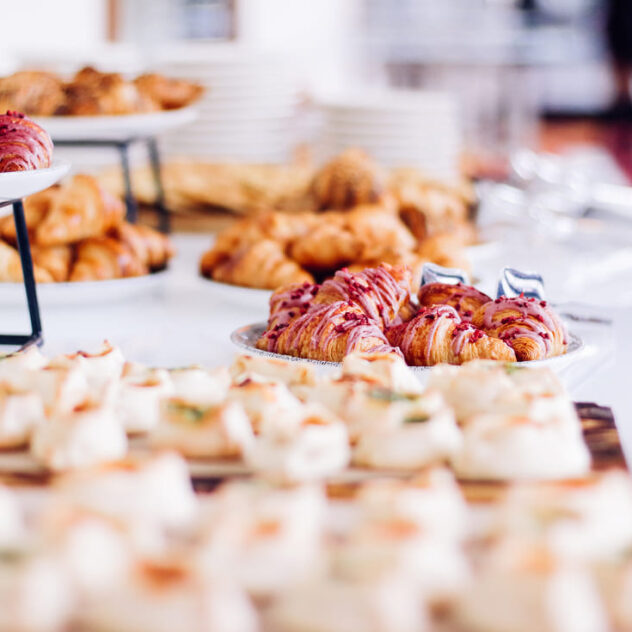 Outside-Catering-Img-3