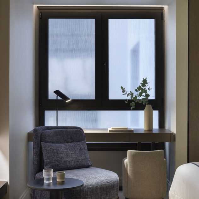 classic-business-rooms-5